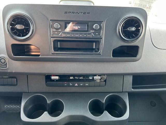 new 2025 Mercedes-Benz Sprinter 2500 car, priced at $60,183