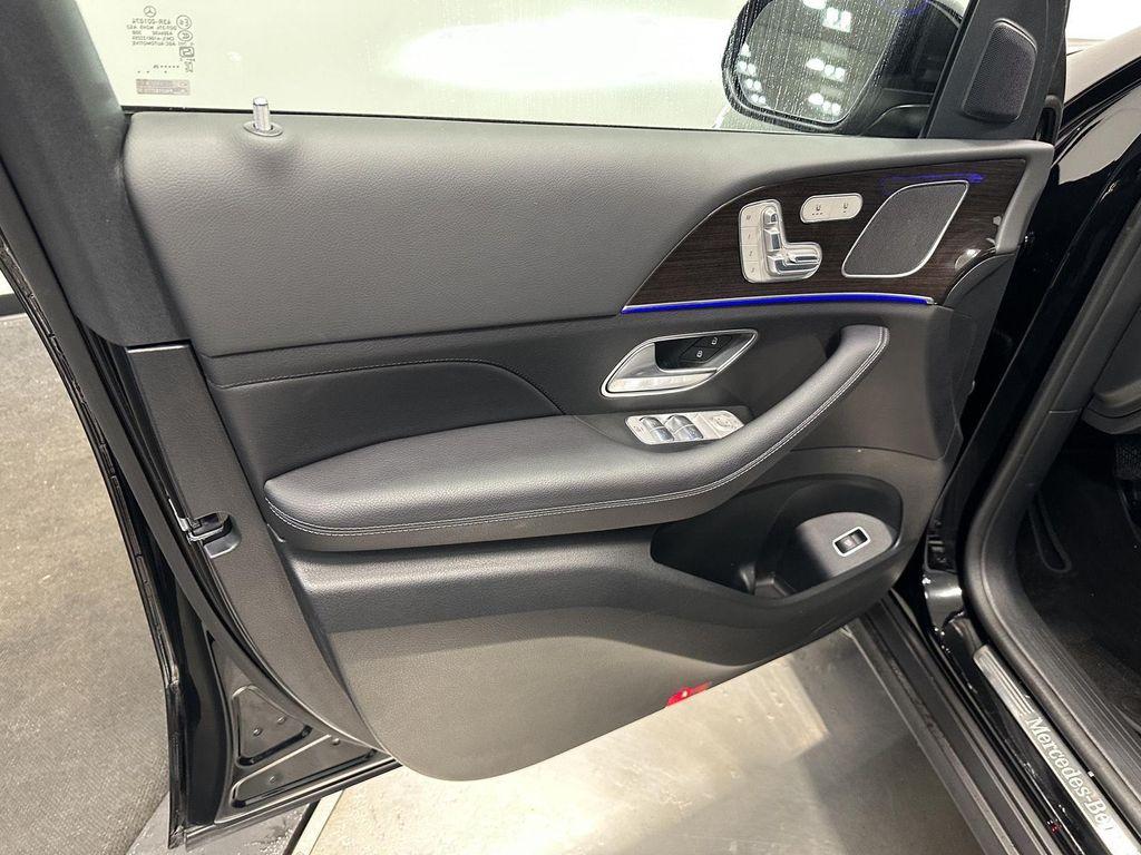 used 2025 Mercedes-Benz GLE 350 car, priced at $58,300