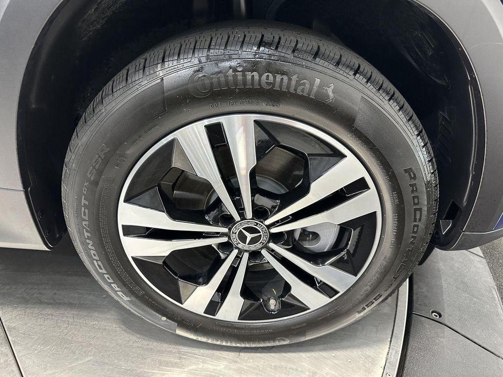 used 2025 Mercedes-Benz GLB 250 car, priced at $42,400