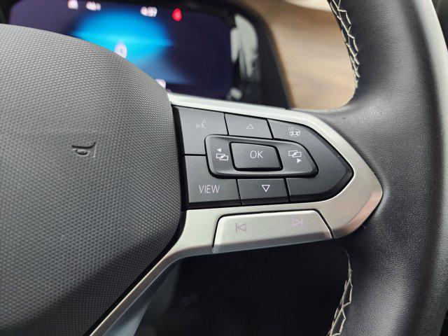 used 2025 Volkswagen Atlas car, priced at $35,991