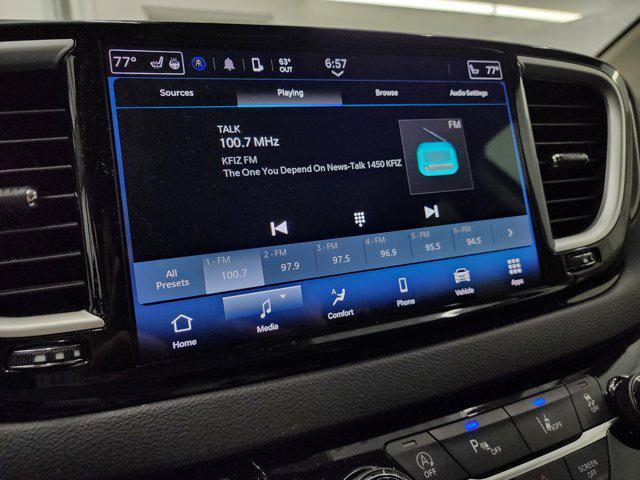 used 2024 Chrysler Pacifica car, priced at $27,999