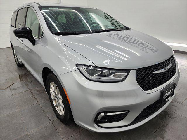 used 2024 Chrysler Pacifica car, priced at $26,999