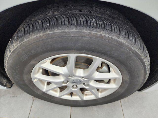 used 2024 Chrysler Pacifica car, priced at $26,999