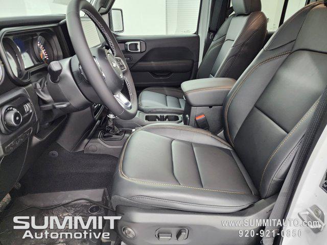 new 2025 Jeep Wrangler car, priced at $51,459