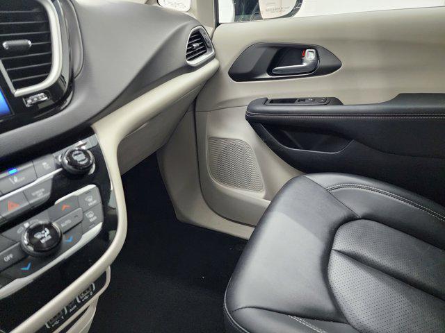 used 2024 Chrysler Pacifica car, priced at $27,999