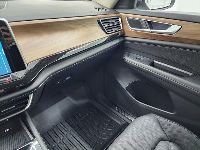 used 2025 Volkswagen Atlas car, priced at $35,991