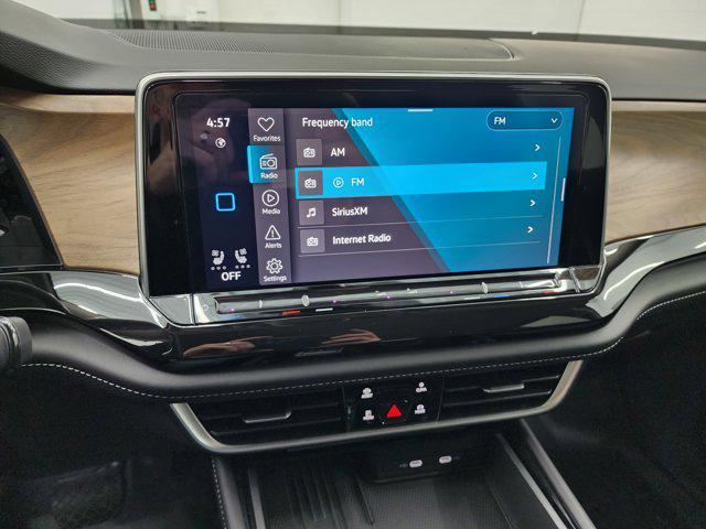 used 2025 Volkswagen Atlas car, priced at $35,991