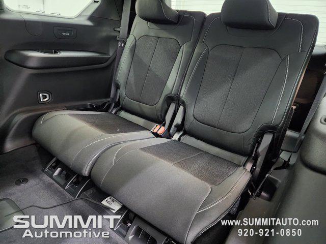 new 2025 Jeep Grand Cherokee L car, priced at $42,257