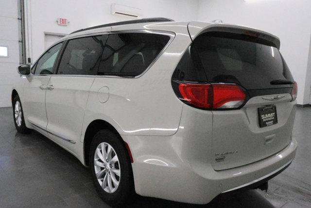 used 2017 Chrysler Pacifica car, priced at $12,999