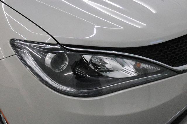 used 2017 Chrysler Pacifica car, priced at $12,999