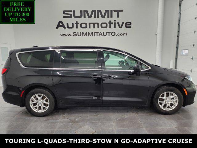 used 2024 Chrysler Pacifica car, priced at $28,999