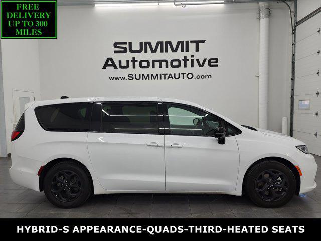 used 2024 Chrysler Pacifica Hybrid car, priced at $28,999