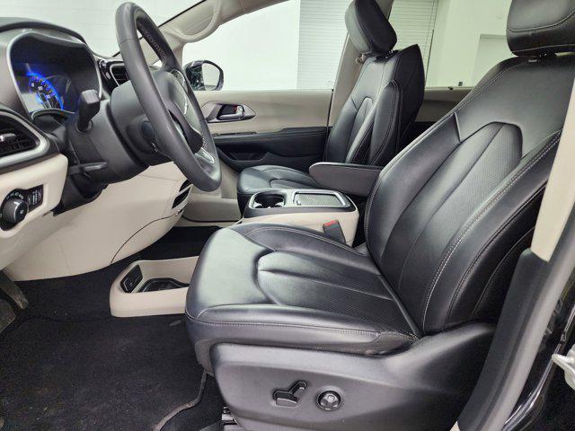 used 2024 Chrysler Pacifica car, priced at $27,999
