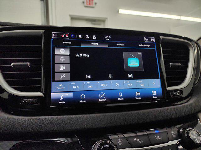 used 2024 Chrysler Pacifica car, priced at $27,999