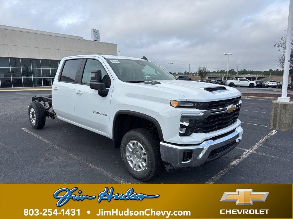 new 2026 Chevrolet Silverado 2500 car, priced at $58,218