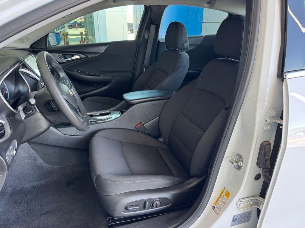 used 2025 Chevrolet Malibu car, priced at $21,265