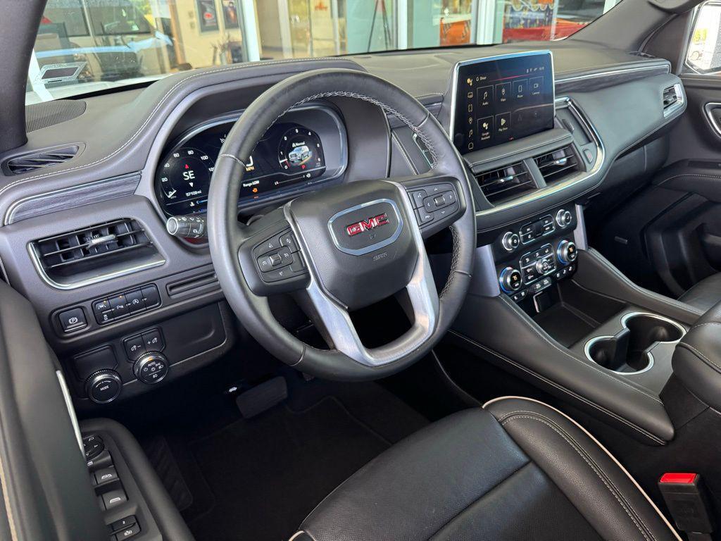used 2024 GMC Yukon car, priced at $51,595