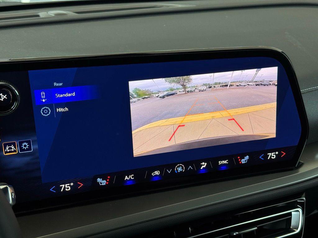 new 2026 Chevrolet Traverse car, priced at $40,712