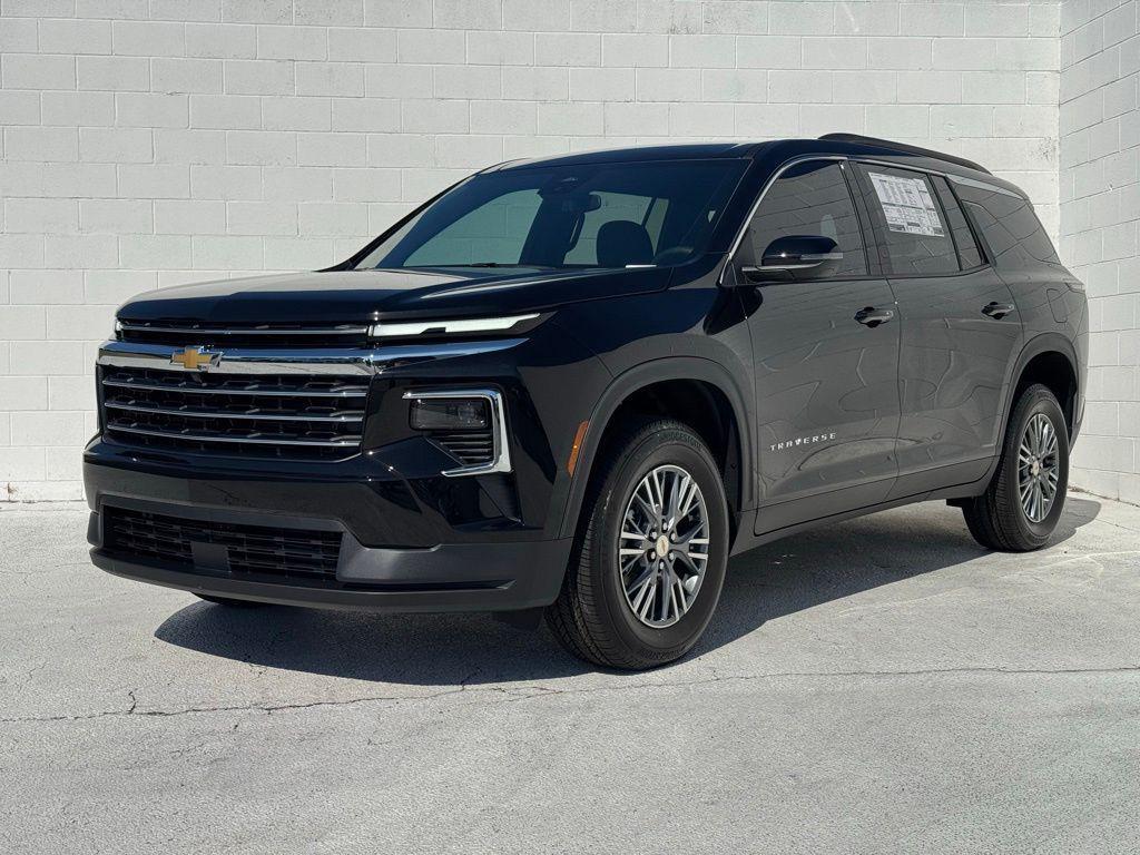 new 2026 Chevrolet Traverse car, priced at $40,712