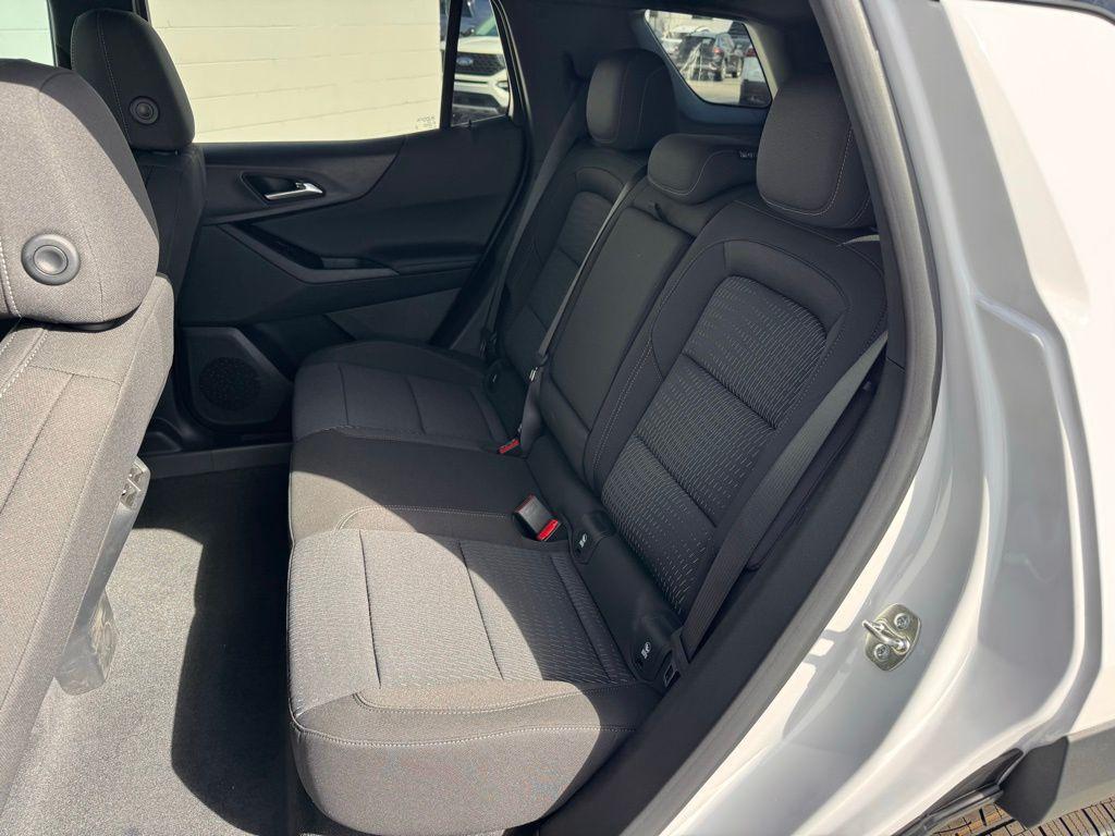 new 2026 Chevrolet Equinox car, priced at $27,787