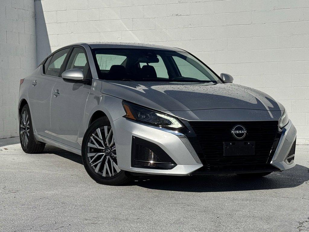 used 2023 Nissan Altima car, priced at $19,673