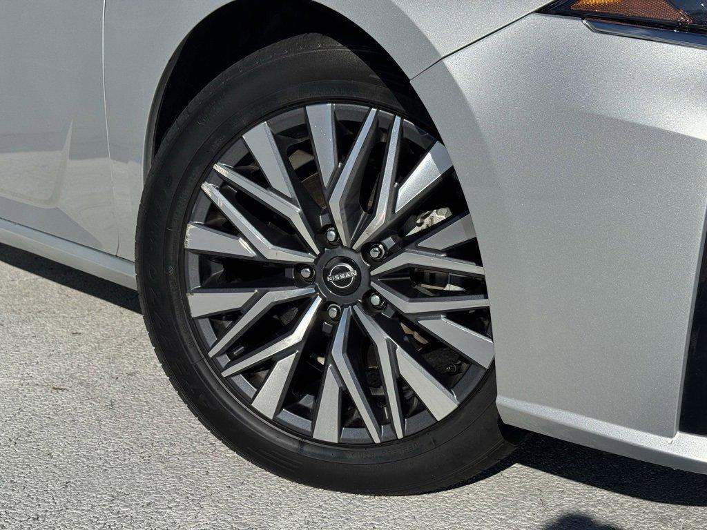 used 2023 Nissan Altima car, priced at $19,673