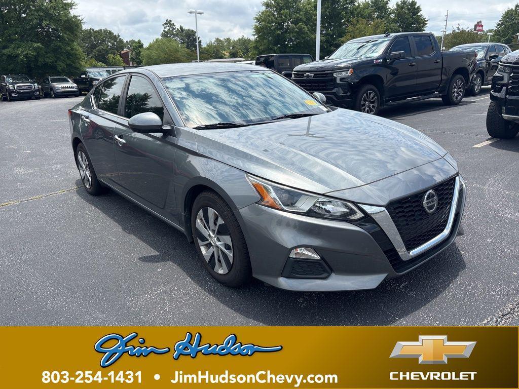used 2019 Nissan Altima car, priced at $16,976