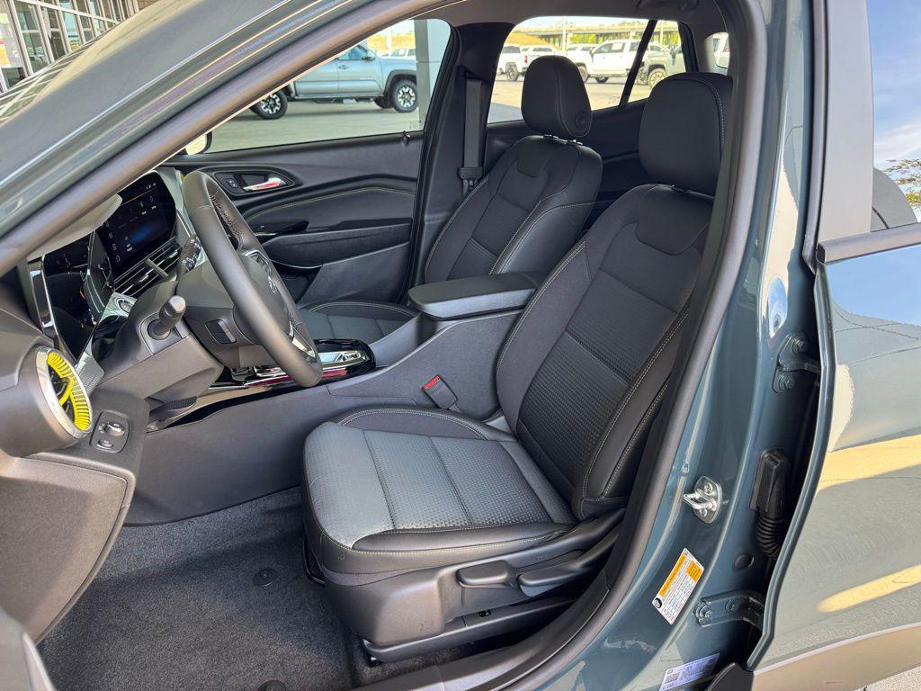new 2026 Chevrolet Trax car, priced at $25,922