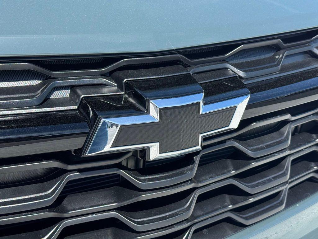 new 2026 Chevrolet Trax car, priced at $25,922