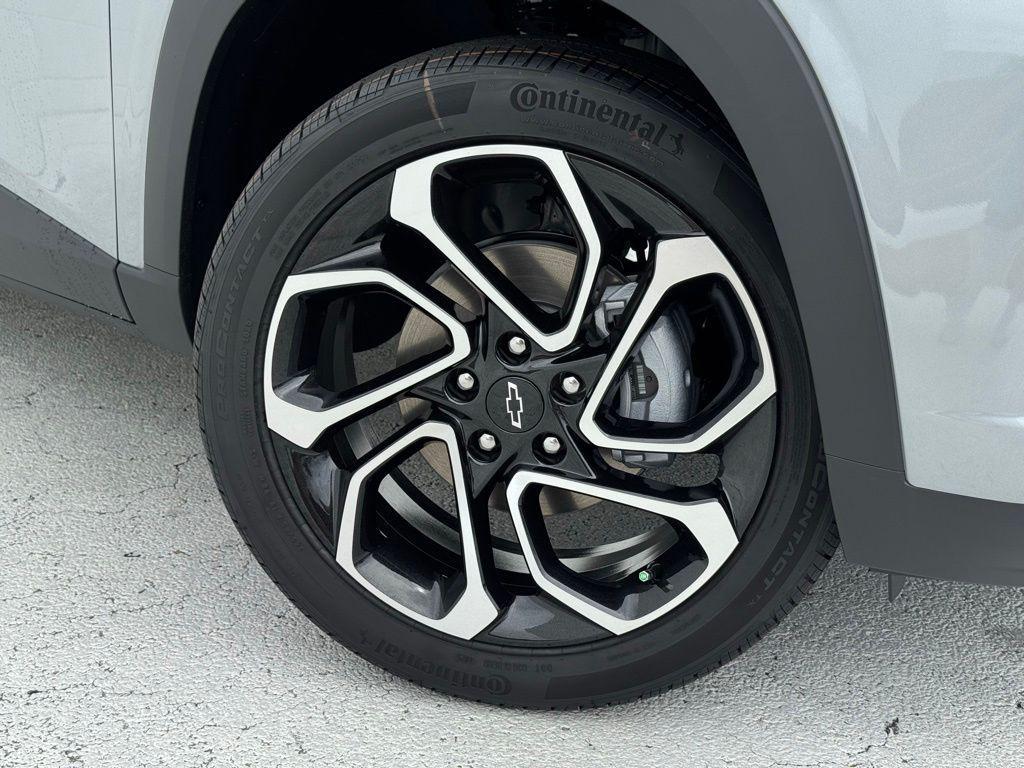 new 2026 Chevrolet Trax car, priced at $28,377