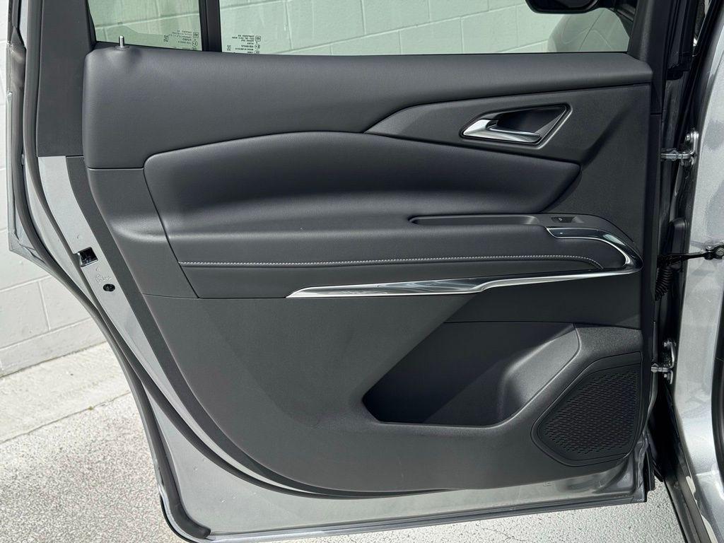 new 2026 Chevrolet Traverse car, priced at $39,962