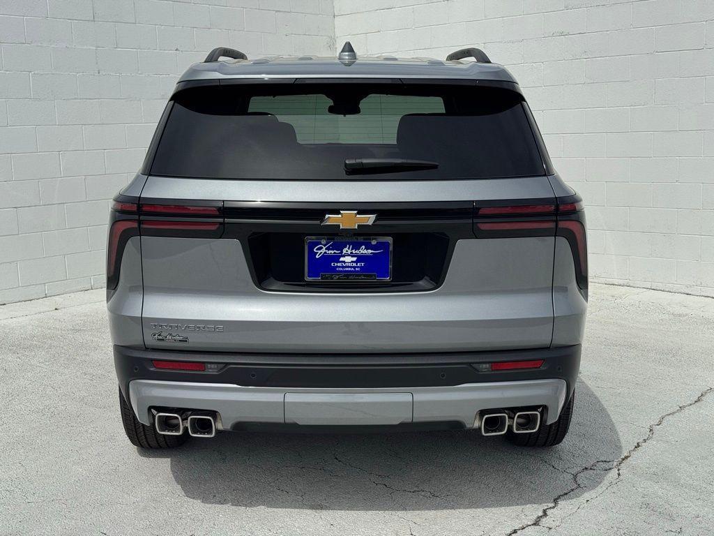new 2026 Chevrolet Traverse car, priced at $39,962