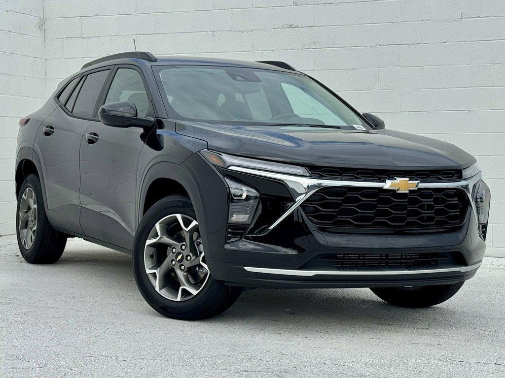 new 2025 Chevrolet Trax car, priced at $24,485