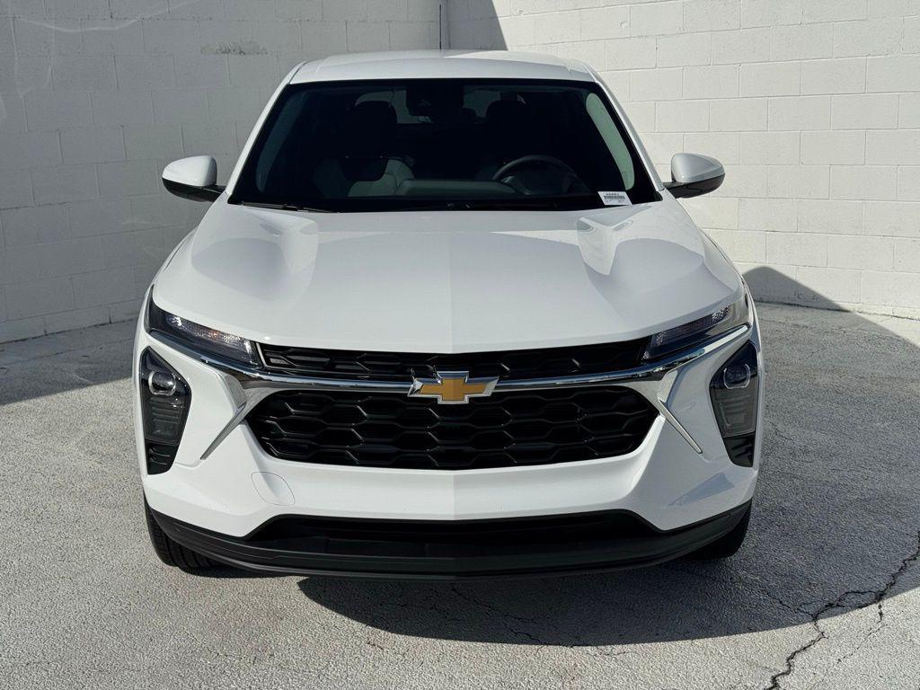 new 2026 Chevrolet Trax car, priced at $23,255