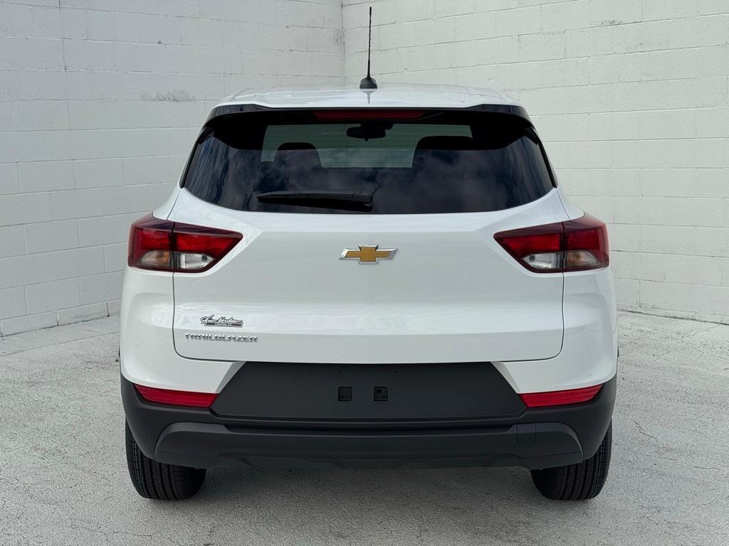 new 2026 Chevrolet TrailBlazer car, priced at $26,345