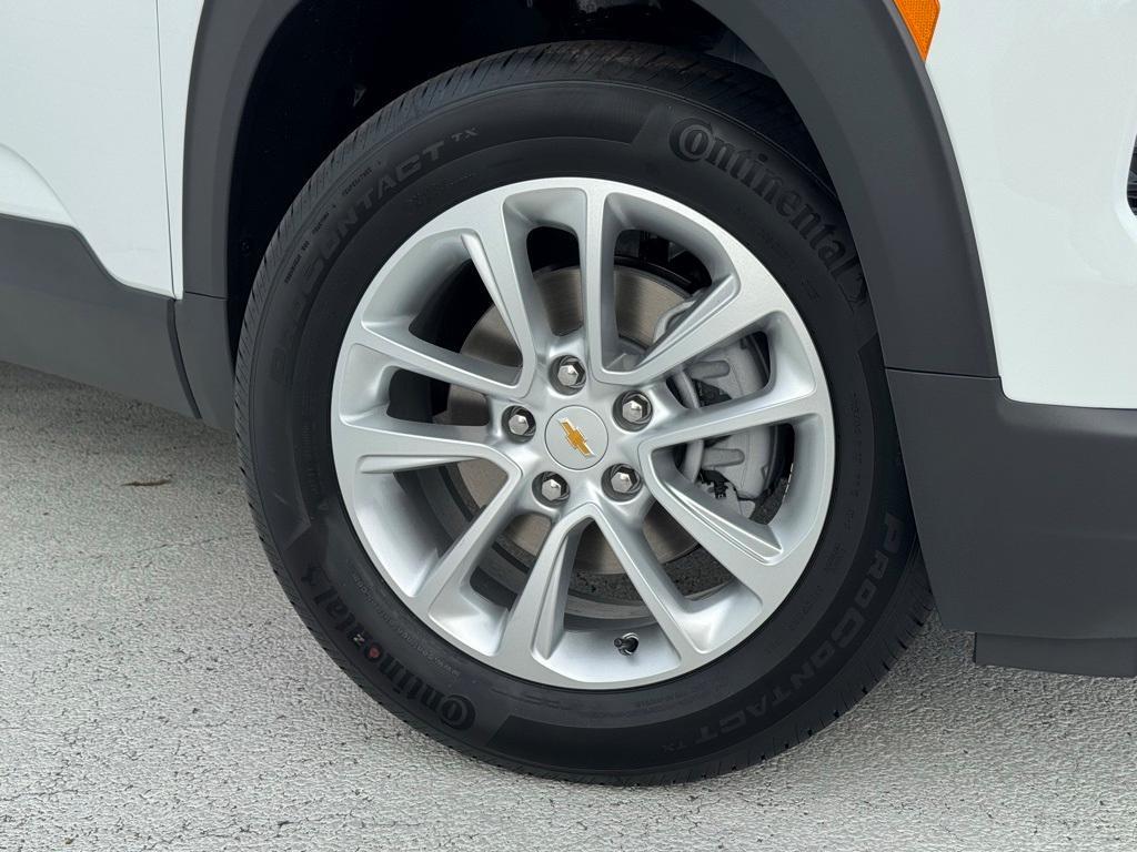 new 2026 Chevrolet TrailBlazer car, priced at $26,345