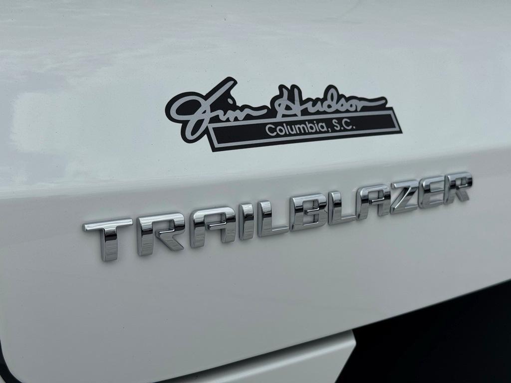 new 2026 Chevrolet TrailBlazer car, priced at $26,345