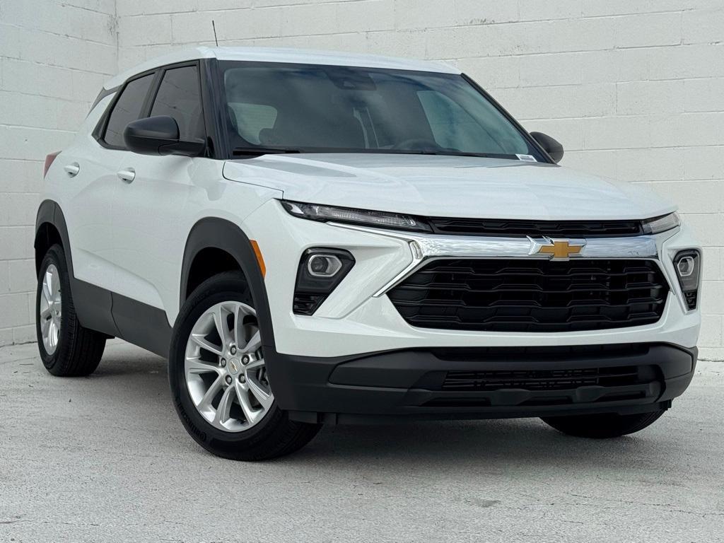 new 2026 Chevrolet TrailBlazer car, priced at $26,345