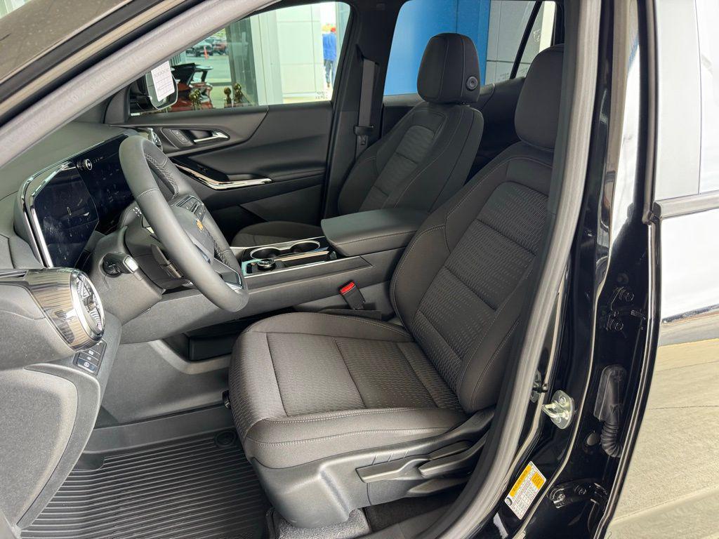 new 2026 Chevrolet Equinox car, priced at $28,997
