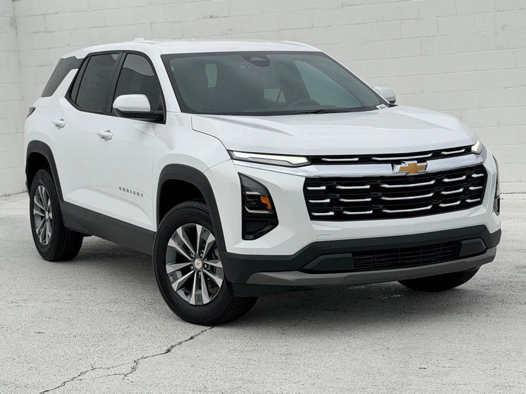new 2026 Chevrolet Equinox car, priced at $27,812