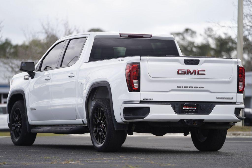used 2022 GMC Sierra 1500 car, priced at $46,127