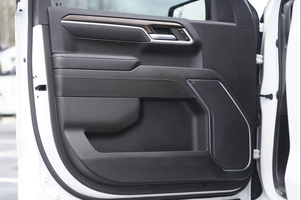 used 2022 GMC Sierra 1500 car, priced at $46,127