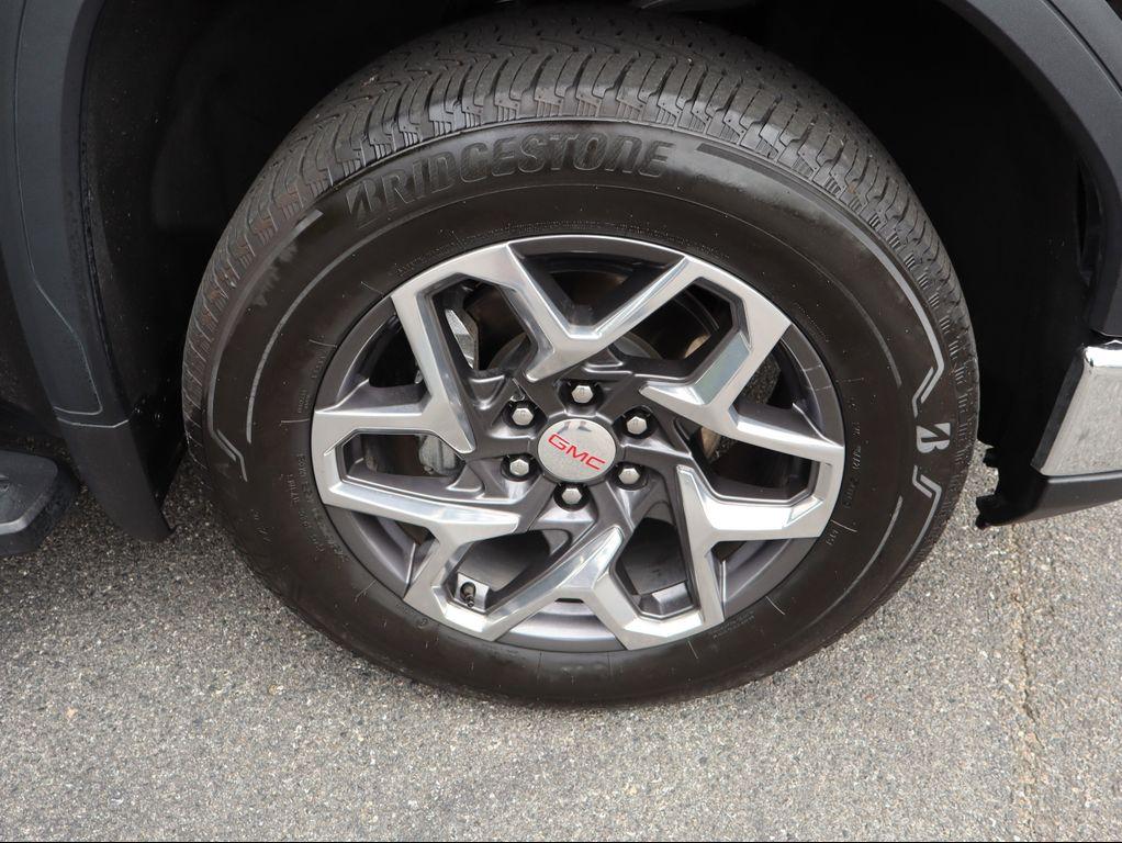 used 2025 GMC Sierra 1500 car, priced at $51,127