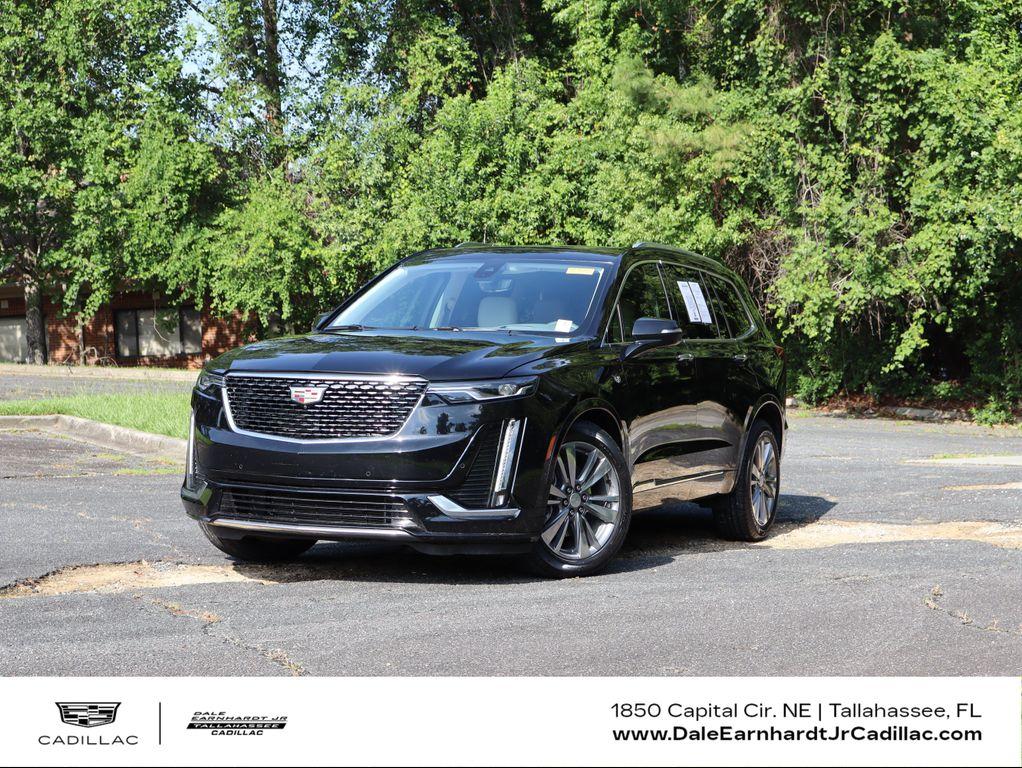 used 2022 Cadillac XT6 car, priced at $36,127