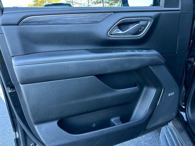 used 2022 GMC Yukon XL car, priced at $49,988