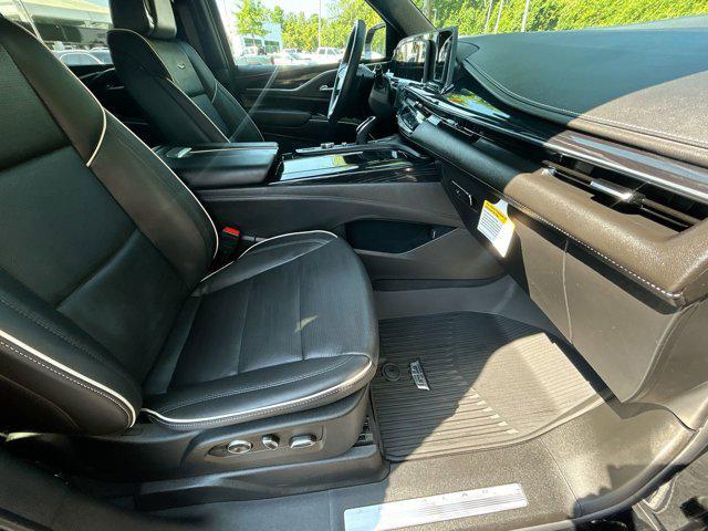 used 2024 Cadillac Escalade ESV car, priced at $89,988
