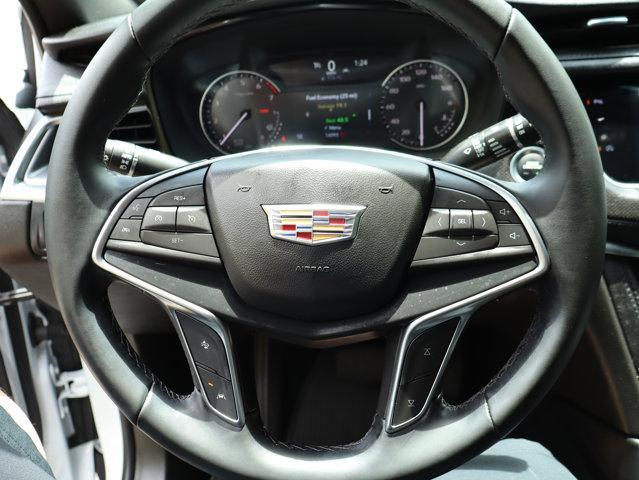 used 2024 Cadillac XT5 car, priced at $39,988