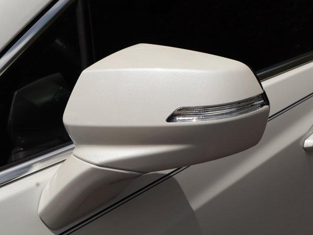 used 2024 Cadillac XT5 car, priced at $39,988