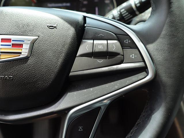 used 2024 Cadillac XT5 car, priced at $39,988
