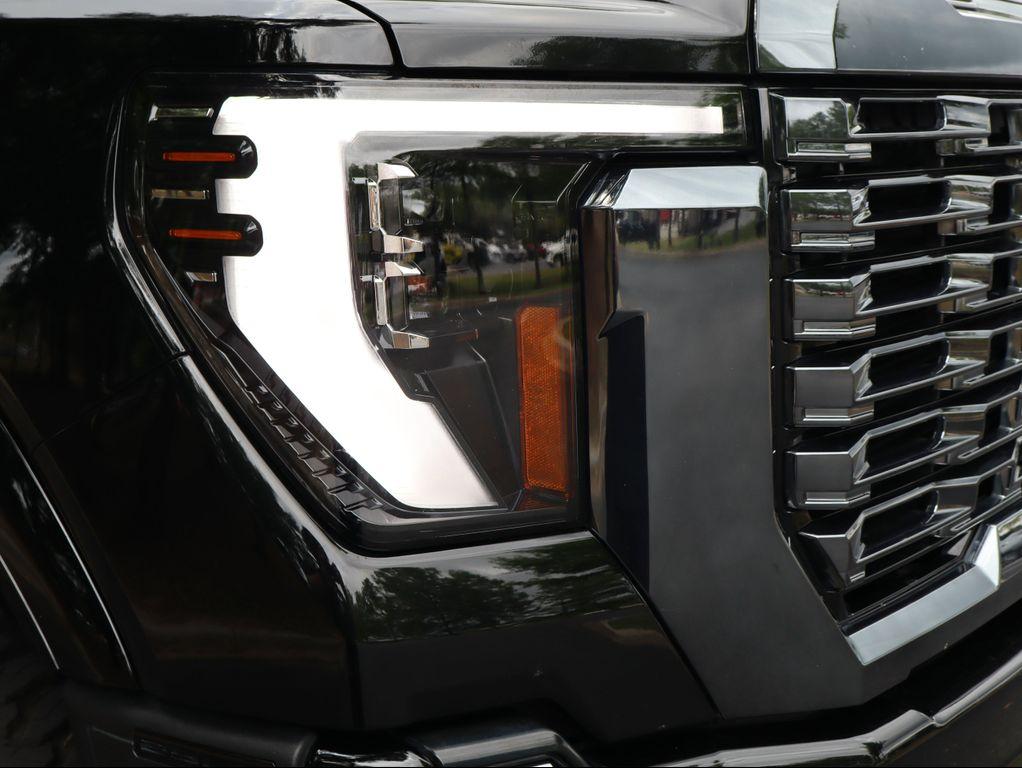 used 2024 GMC Sierra 2500 car, priced at $84,127